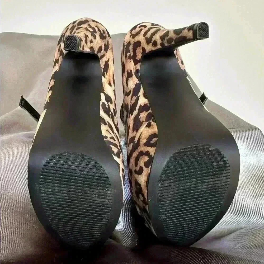 2 for $30 🆕Leopard Mary Jane Heels - Picture 5 of 15